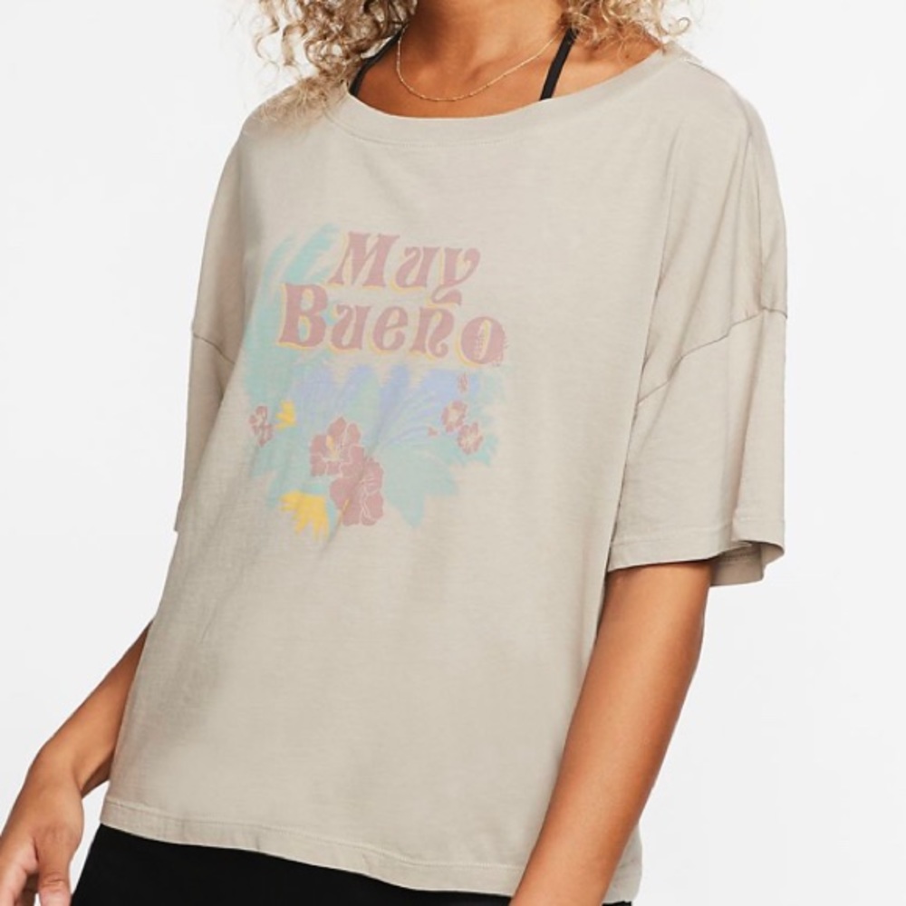 Hurley T-Shirt.